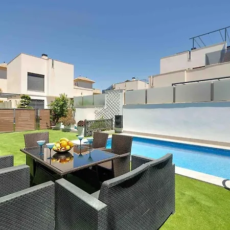Urocza Nowoczesna Willa Z Basenem Aqua Nuevas Apartament Torrevieja